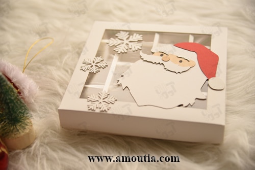 جعبه شکلات بن بن شانزده تایی کریسمس - نمای روبرو