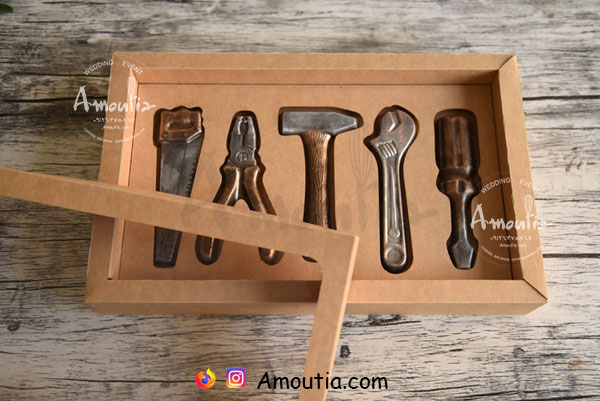هدیه شکلات ابزار